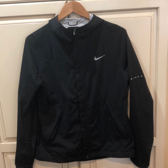 nike rainproof jacket